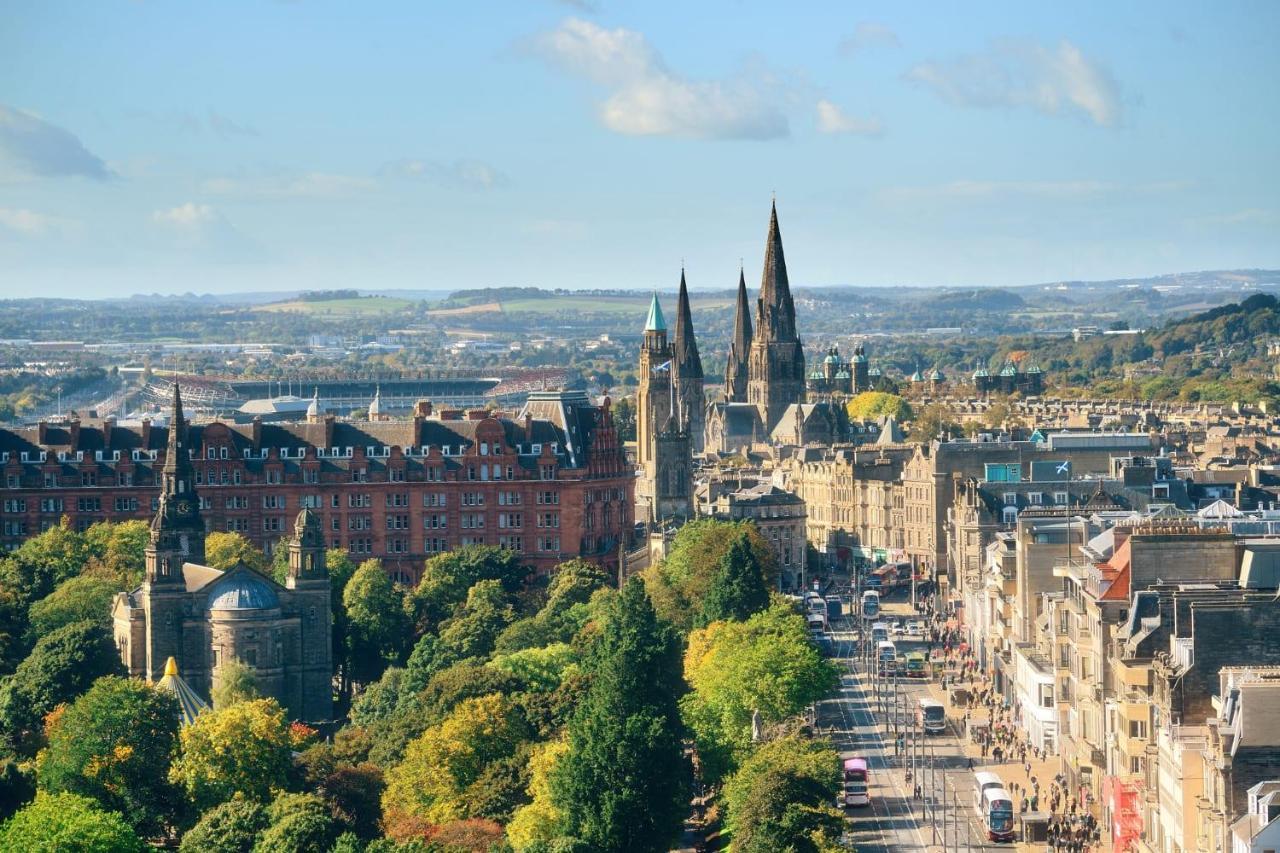 City Centre First Floor Family Suite Edinburgh Bagian luar foto