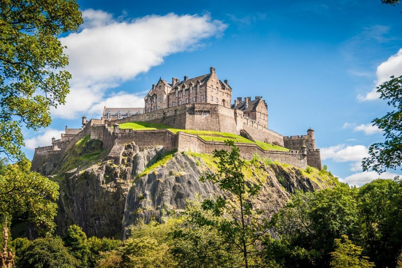 City Centre First Floor Family Suite Edinburgh Bagian luar foto