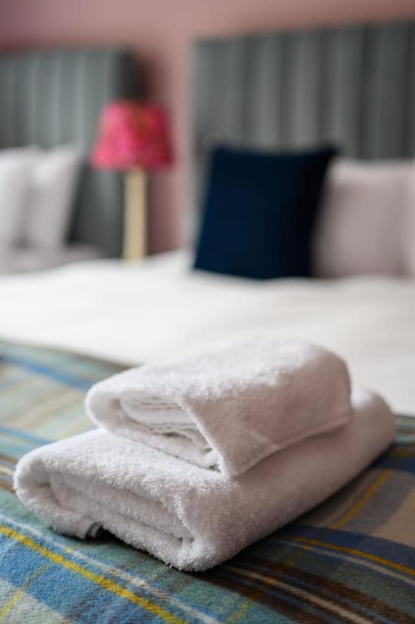 City Centre First Floor Family Suite Edinburgh Bagian luar foto