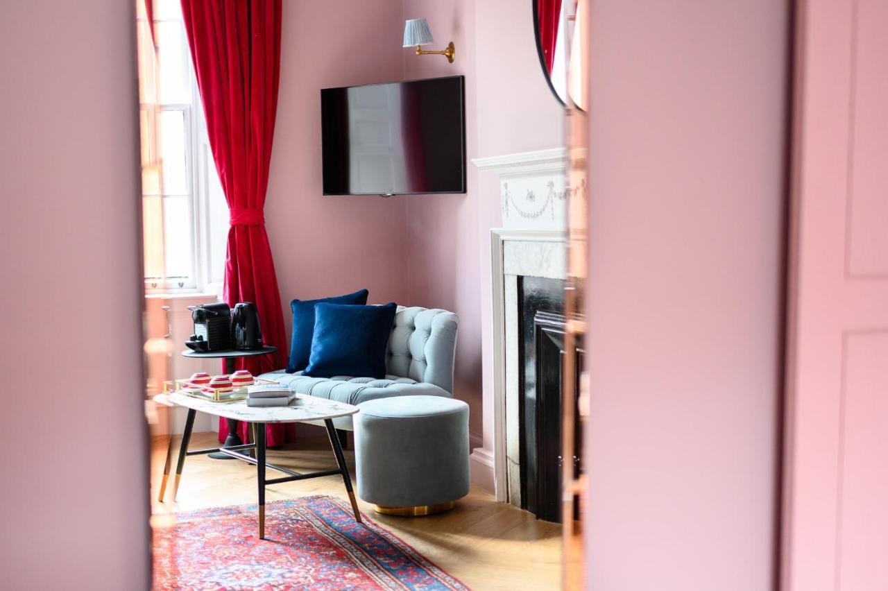 City Centre First Floor Family Suite Edinburgh Bagian luar foto
